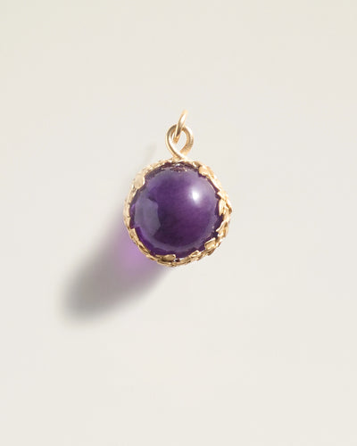 The Garden Pendant in Amethyst