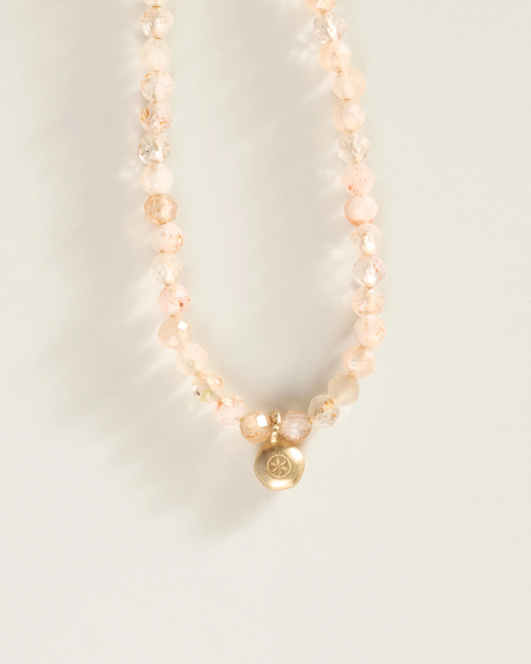 The Amulet Choker in Rose Quartz